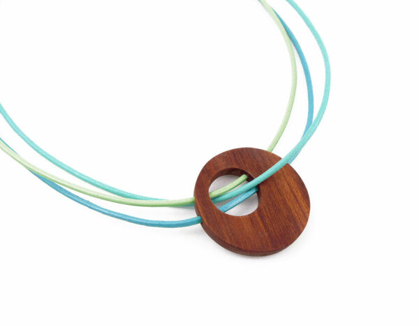 Collier turquoise cuir et bois