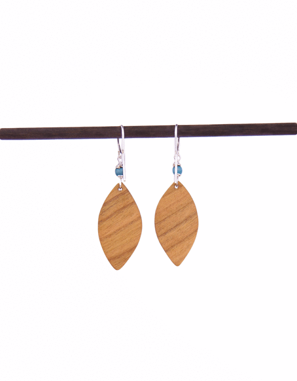 Boucles d'oreille en forme de feuille