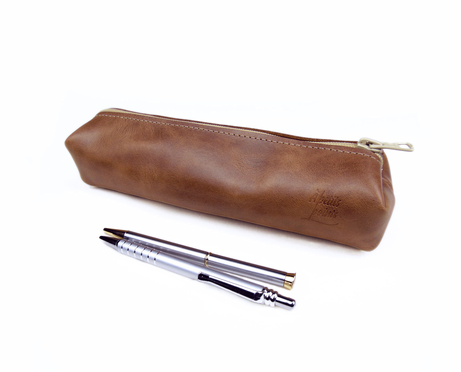 Petite trousse en cuir marron clair - La Boutique de Theophile