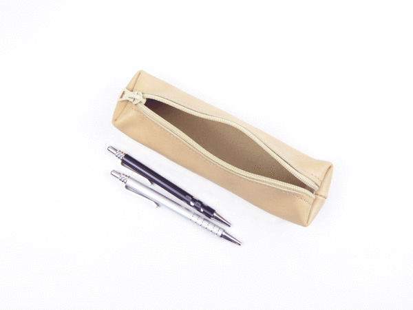 Trousse en cuir beige