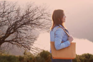 Grand sac en cuir jaune